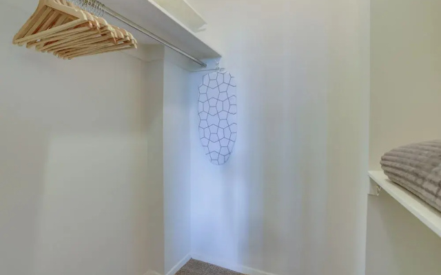 Exquesite Br1 Bedroom Condo Arlington