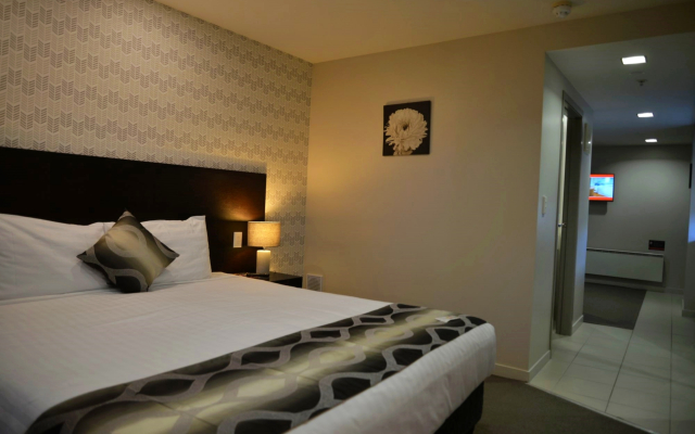 Auckland City Hotel