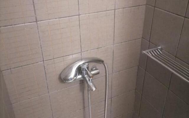 Central Suite 4U