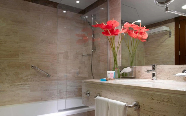 Crowne Plaza Brussels Airport by IHG