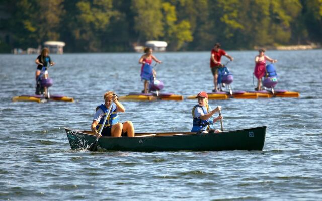 Cragun's Resort & Hotel