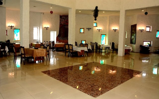 Ruma Zeytun Hotel