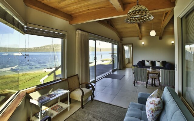 Sandbaai Villa Langebaan 7 sleeper