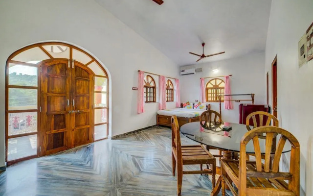OYO Home 19757 Divine 3BHK