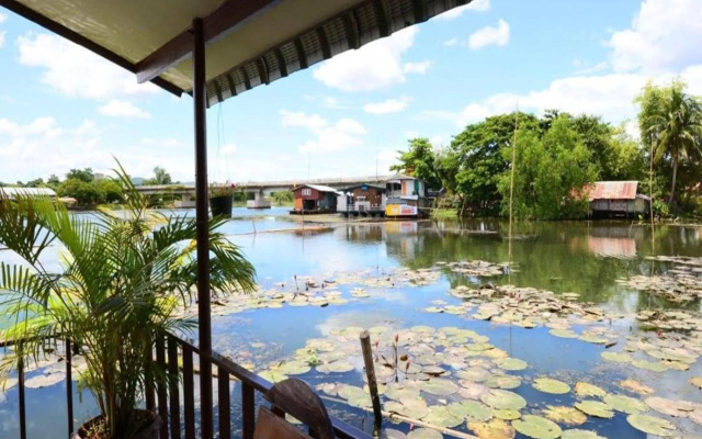 The Best Riverside Guesthouse Kanchanaburi