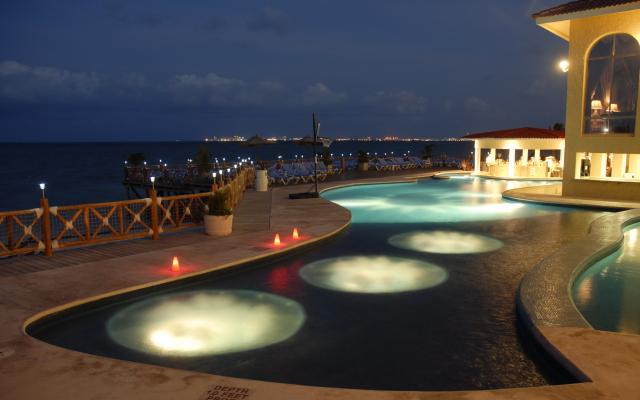 All Ritmo Cancun Resort & Water Park - All Inclusive