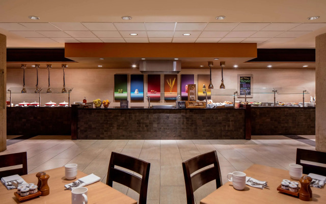 Hyatt Regency Crystal City at Reagan National Airport