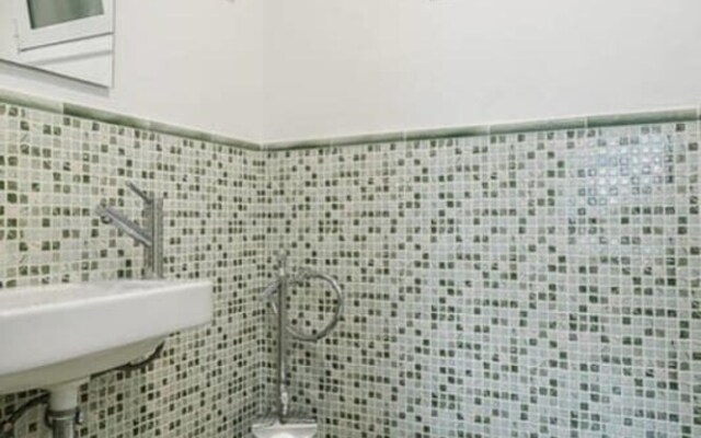 Elegant 3 Bed With Views of Sagrada Familia