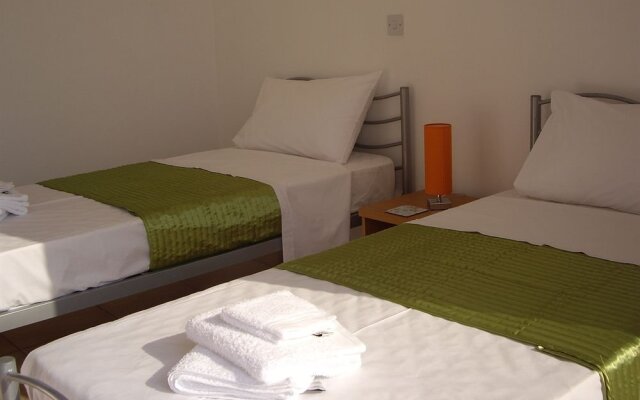 Peyia Villas
