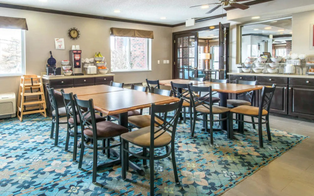 Baymont Inn & Suites Weirton