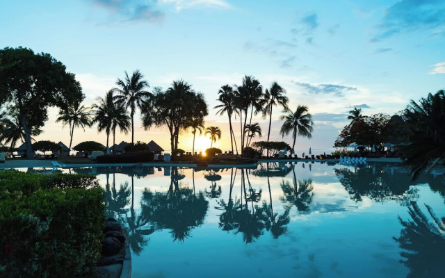 Tahiti Lagoon Resort