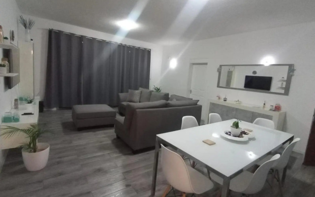 Appartamento con vista mare di Ovissen