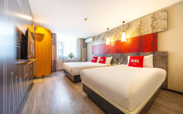 Ibis Lanzhou Zhangye Road Xiguang Metro Stat