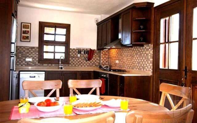 Villa Yasemin