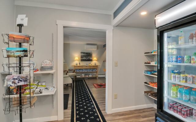 Handkerchief Shoals Inn