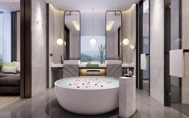 Holiday Inn Guangzhou South Lake by IHG