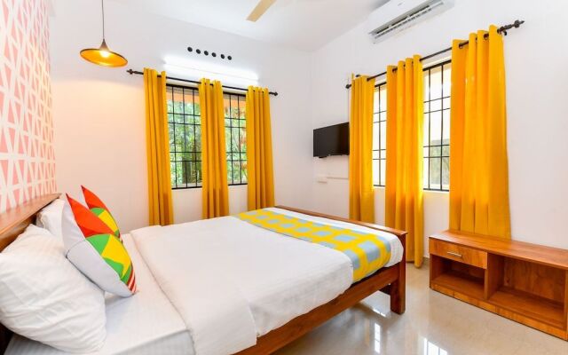OYO Home 30657 Elegant Stay Near Lulu Mall