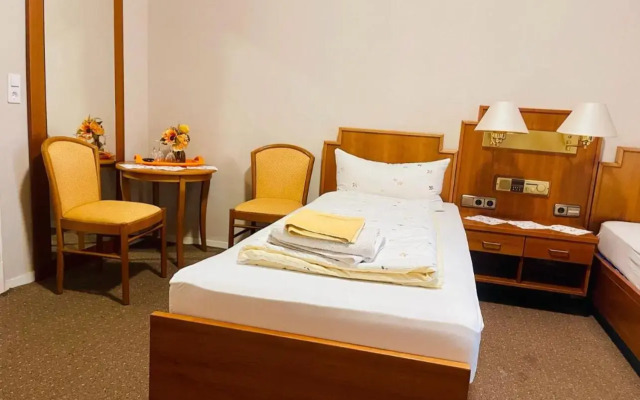 Hotel Pension De Lux