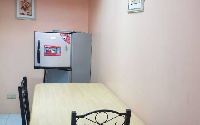 1st Street Park Apartelle