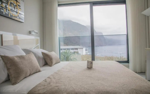 Calamar Hotel