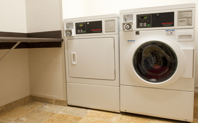 Hampton Inn & Suites Nashville @ Opryland
