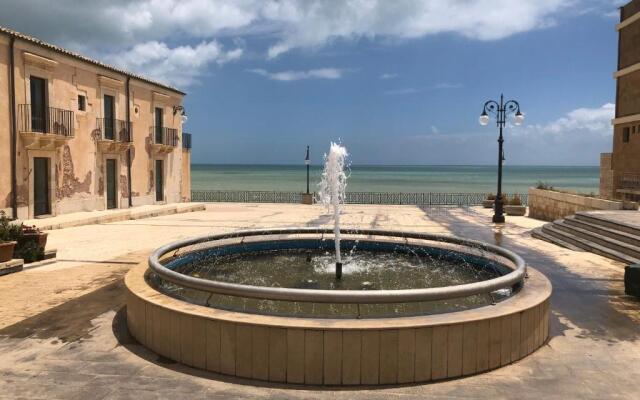 Il Ficupala, Pozzallo Sea House