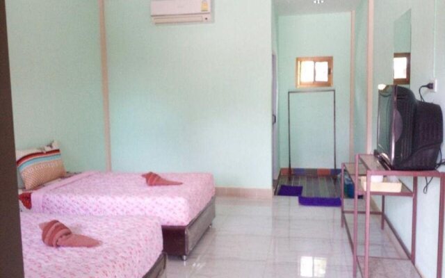 Baanruenkwan Resort