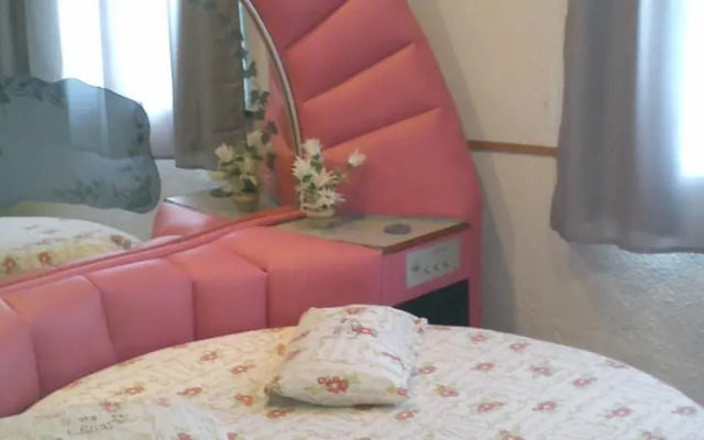 Motel Pharos (Только для взрослых)