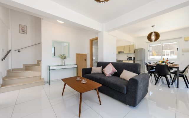 Nissini Villa #22