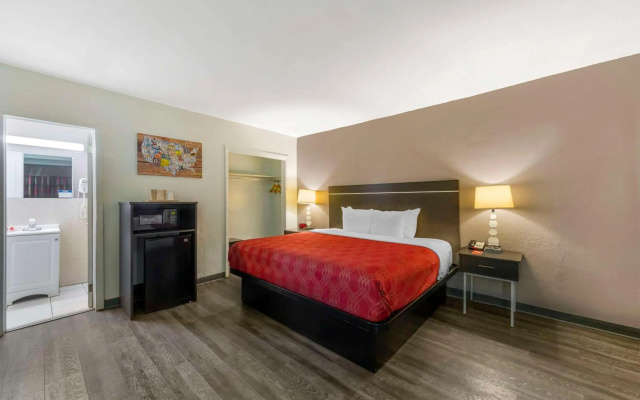 Fort Lauderdale Gardens Inn & Suites