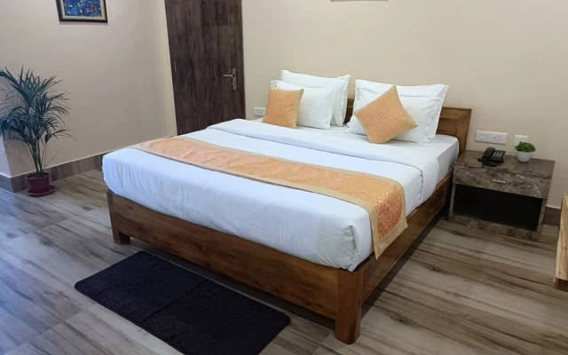 Goroomgo Silicon Residency Puri