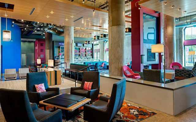 Aloft Dallas Downtown