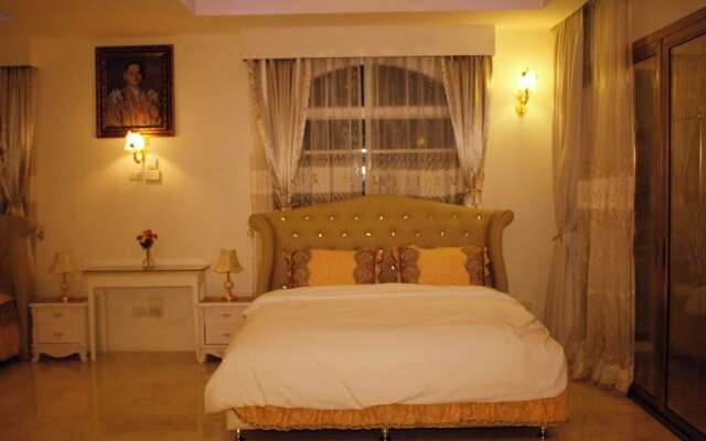 Narong Ek Residence View & Pool Villa