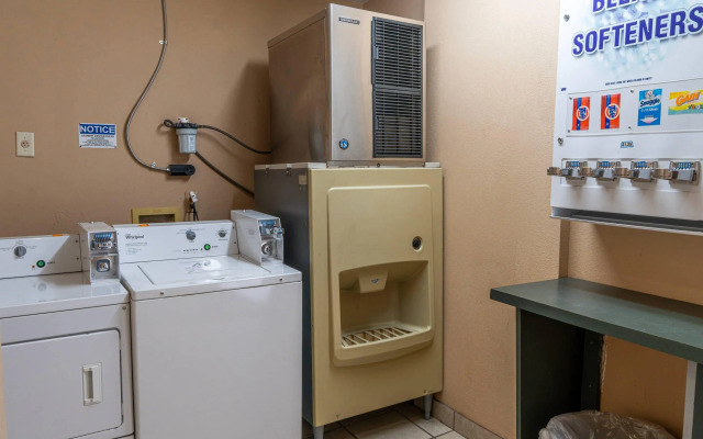 Comfort Inn & Suites Lakeland North I-4