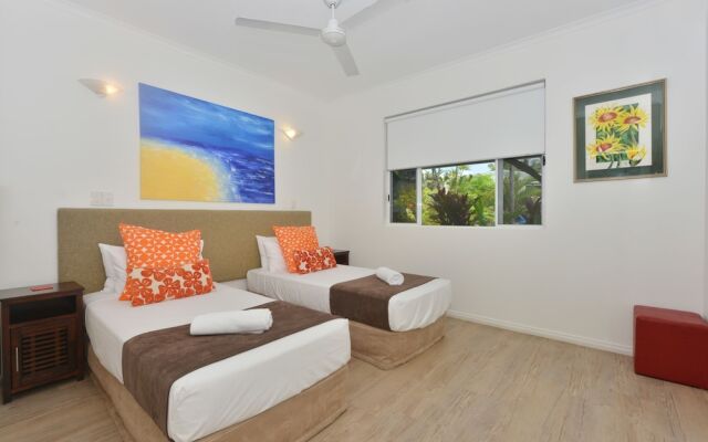 Seascape Holidays – Beachfront Terraces