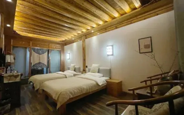 Jianchuan Yiru Geshi Homestay