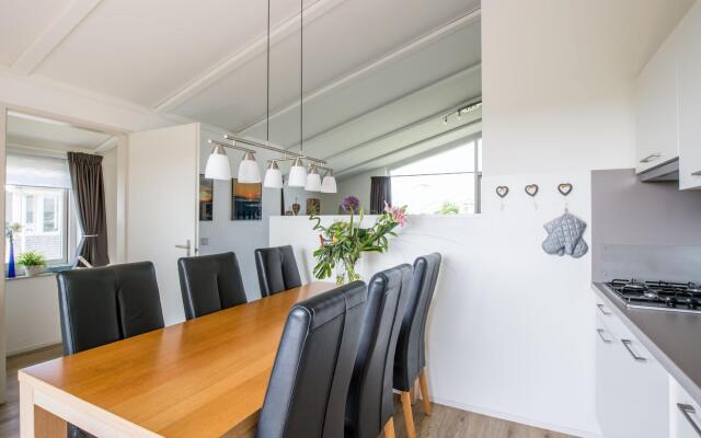 Semi-detached House Near Noord-beveland Beach