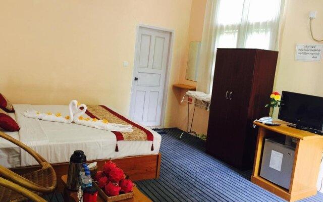 Nay Min Thar Hotel