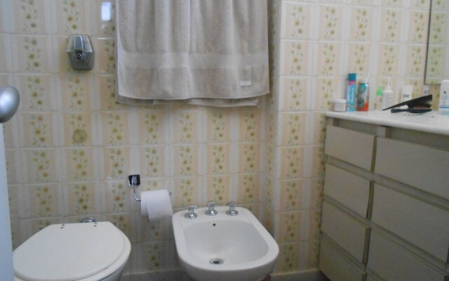 Gohouse - Cupertino 1104