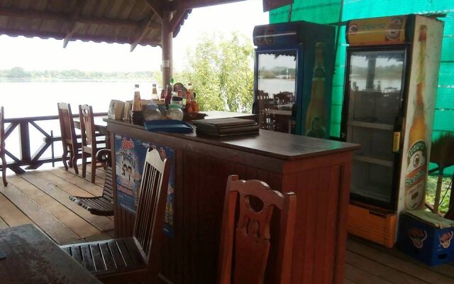 Pon's River Guesthouse
