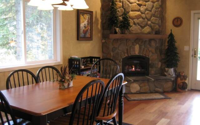 Mountain Harbor #209 2 Bedroom Condo