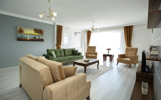 Golden Star Suites