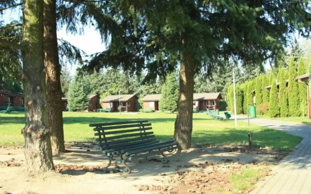 AB Domki nad jeziorem