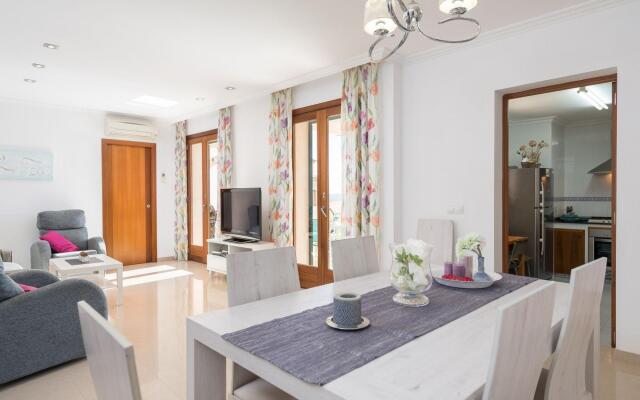 Biali - Chalet For 8 People In Búger.