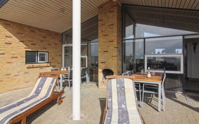 "Zoya" - 300m from the sea in NW Jutland