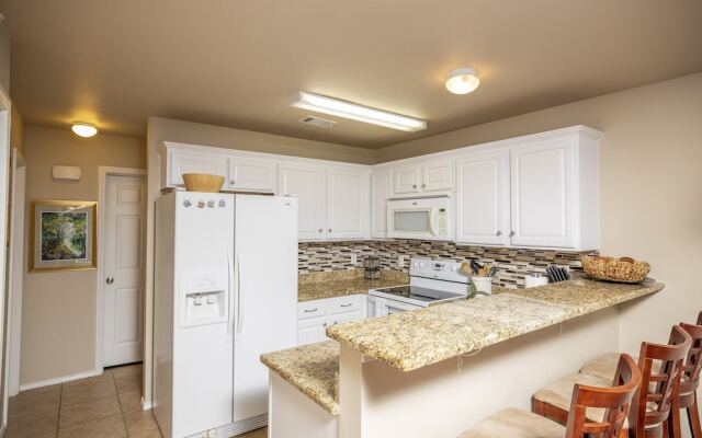 Waterwheel Treehouse Condo by RedAwning