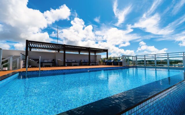 Aqua Palace Chatan by Coldio Premium