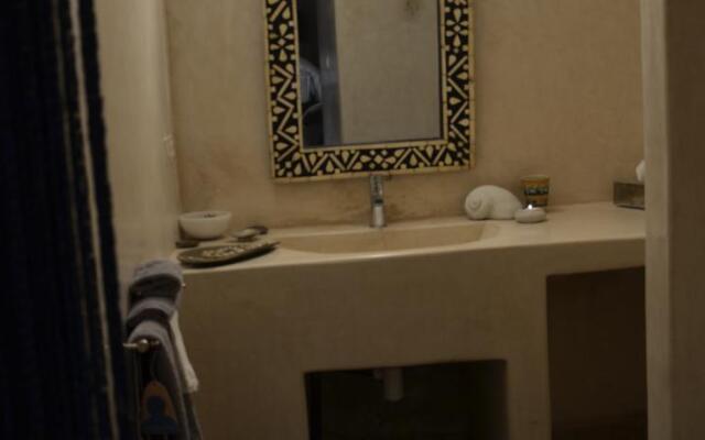 Riad Light of Life