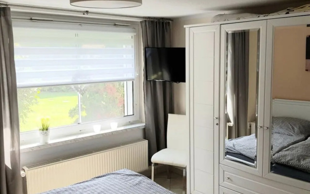 Lighthouse View Modern Retreat