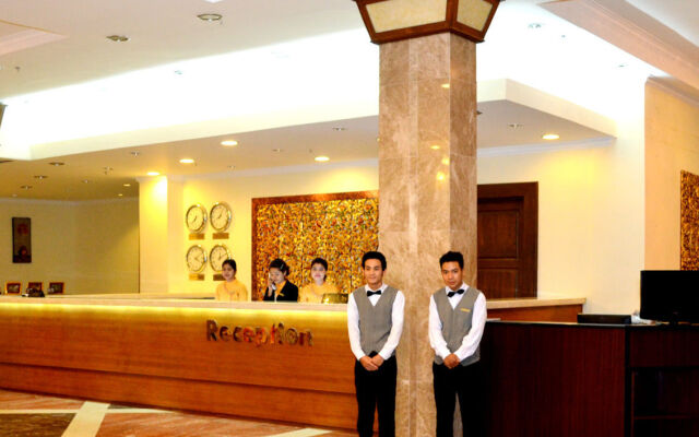 Zabu Thiri Hotel